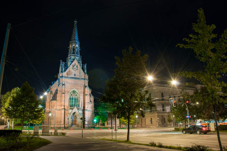 night-brno-2